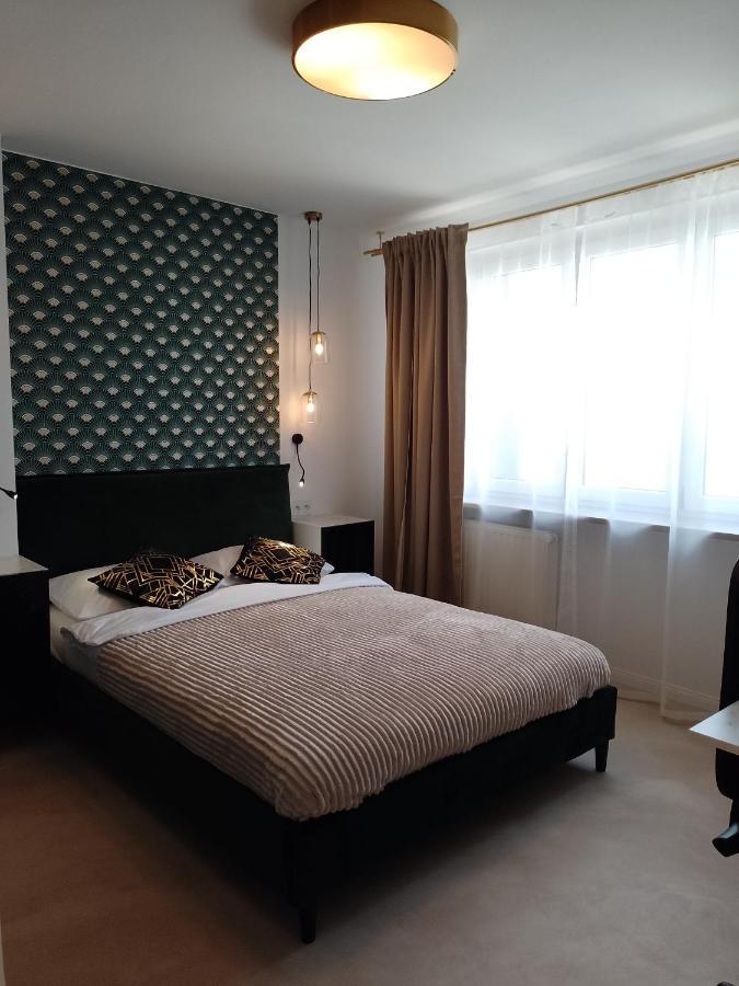 Alexa D'Oro Rooms Краков Экстерьер фото