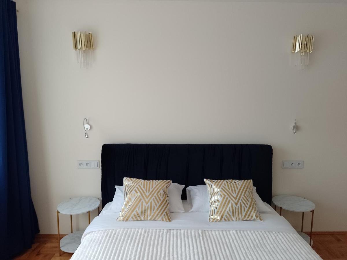 Alexa D'Oro Rooms Краков Экстерьер фото