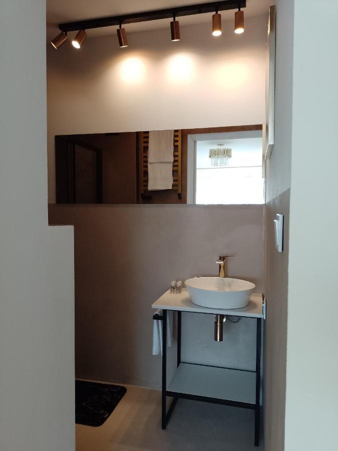 Alexa D'Oro Rooms Краков Экстерьер фото